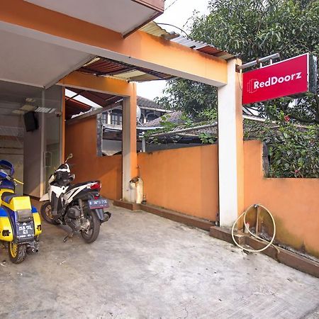 Reddoorz Syariah Near Btc Fashion Mall บันดุง ภายนอก รูปภาพ